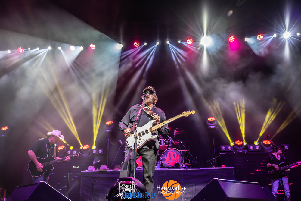 Read more about the article Hank Williams Jr. @ PNC Music Pavilion