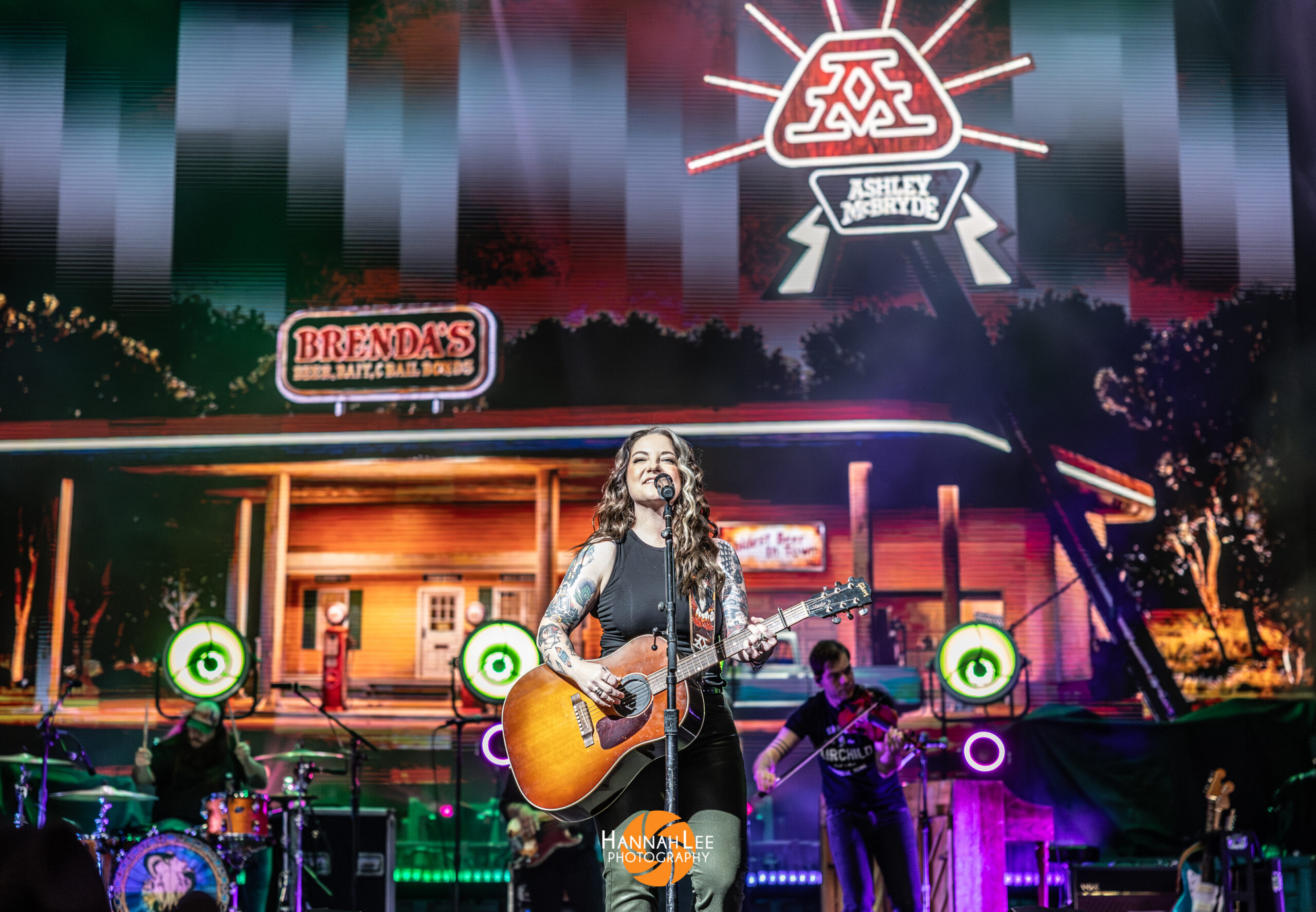 Read more about the article Ashley McBryde @ PNC Music Pavilion